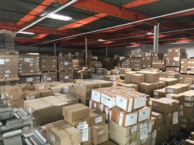 Minimus warehouse floor